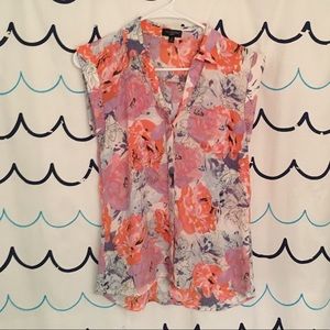 The Limited xs sleeveless floral top